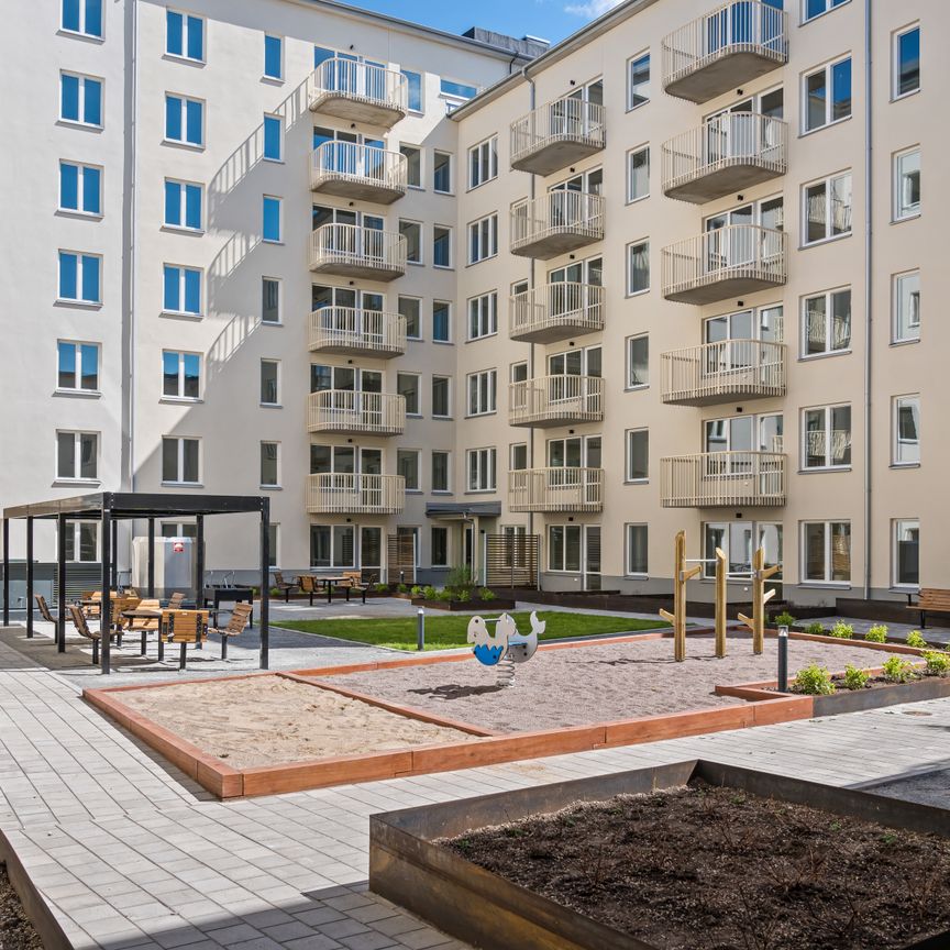 Sjöfrökens väg, Botkyrka - Photo 1