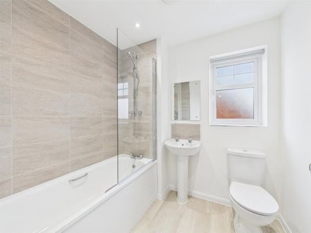 2 BED House To rent - Photo 5