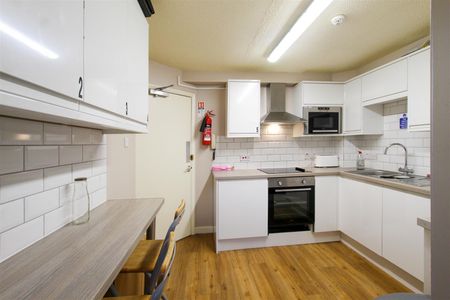 Room 6, East Road, Cambridge - Photo 4