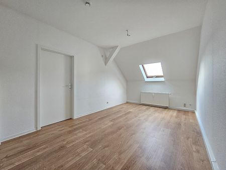 Großzügige 4,5 Zimmer Wohnung komplett renoviert - Foto 5