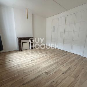 Appartement à louer en CENTRE VILLE DE PERONNE (80200). - Photo 2