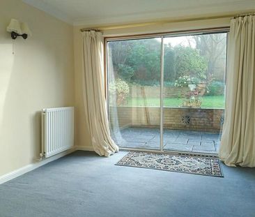 4 bedroom detached house to rent - Photo 1