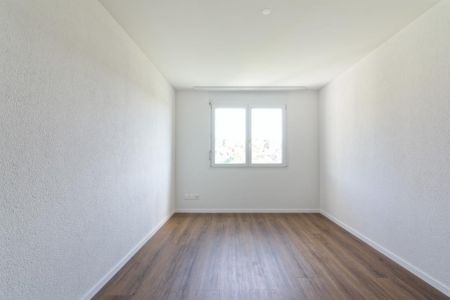 Erstbezug nach Sanierung – moderne 4.5-Zimmer-Wohnung - Foto 2