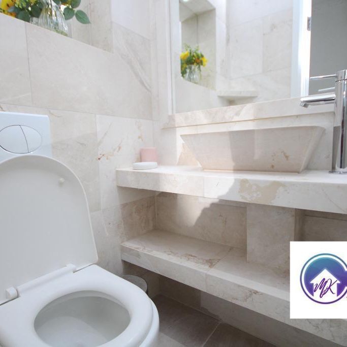 1 bedroom in a flat share to rent - Photo 1