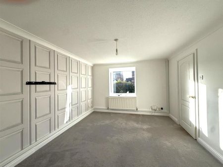 3 bedroom detached house to rent - Photo 2