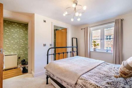 Moorcroft Court, Ossett, WF5 - Photo 4