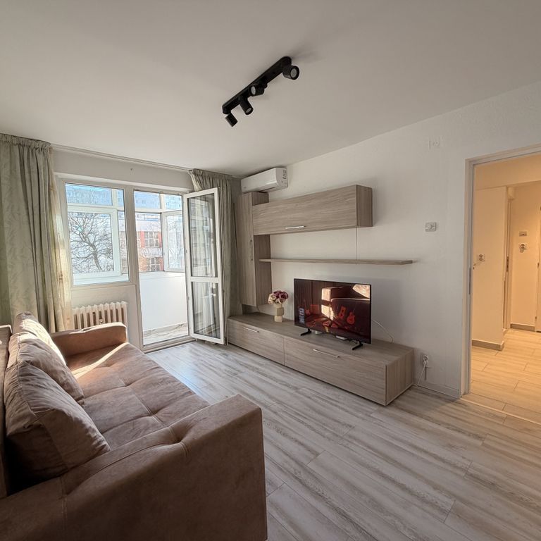 Apartament 2 I camere renovat 2025I bloc 1976 I Sălăjan I - Fotografie 1