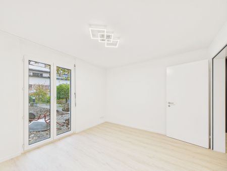 Modern 6.5-room family townhouse with lake view in Horgen – First occupancy after renovation / Modern 6.5-Room Family Townhouse in Horgen Newly Renovated 2025 - Photo 5