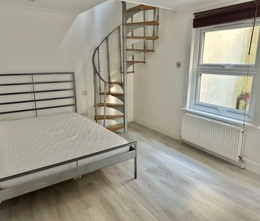 1 Bed Flat, Mill Lane, NW6 - Photo 3