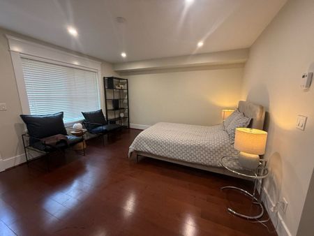 6290 Eagles Drive apartment — Vancouver, BC (1-Bedroom) - 1 Bedroom - Photo 2