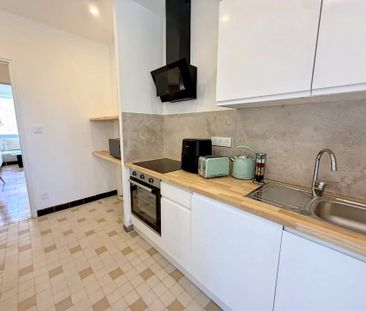 Location Appartement 3 pièces 67m² MARSEILLE 3ème - Photo 6