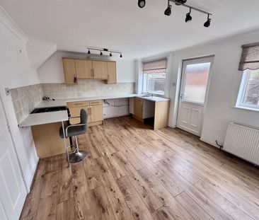 Ainsdale Way, Middlesbrough - Photo 2