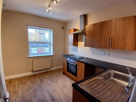 1 bedroom flat to rent - Photo 3