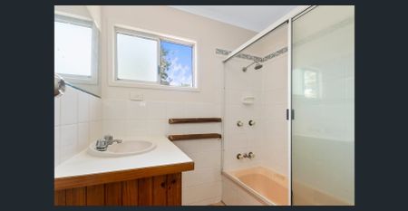 Move in Ready on Mill Drive! - Photo 4