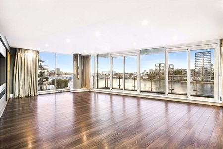 Sensational three bedroom apartment, offering stunning river views. - Photo 2