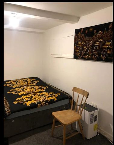 Room in a Shared Flat, Burley Lodge Rd, LS6 - Photo 2