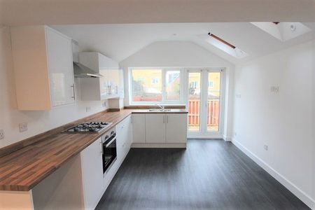 Regent Street, Ramsbottom - Photo 2