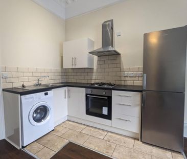 1 bedroom ground floor maisonette to rent - Photo 4
