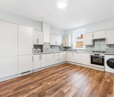 4 bedroom terraced house to rent - Photo 1