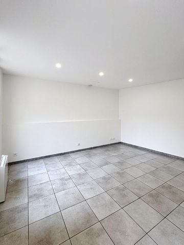 Location Appartement 3 pièces 59m² ST ANDRE DE CUBZAC 33240 - Photo 5