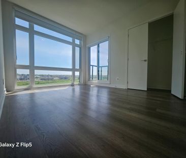 For Lease - 5 Steckley House Lane Unit# TH715, Richmond Hill, Ontario - Photo 6