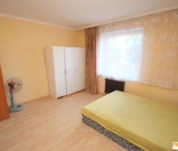 Pronájem bytu pokoj 20 m2 - Fotografie 3