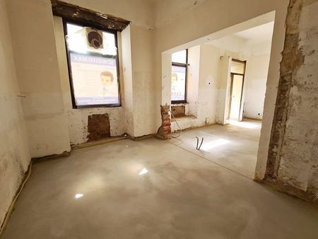 GROSSE MOHRENGASSE, straßenseitiges 77 m2 Geschäftslokal, 3 Zimmer, Nebenräume, Edelrohbau - Photo 2