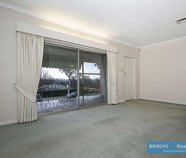 102 Hopetoun Circuit, Yarralumla ACT 2600 - House For Rent | Domain - Photo 2