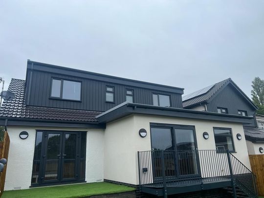 Courtney Road, Kingswood - Photo 1