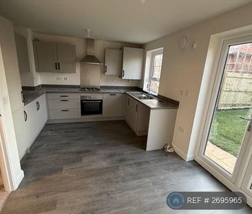 3 bedroom end of terrace house to rent - Photo 1