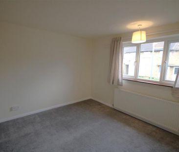 3 bedroom detached house to rent - Photo 5