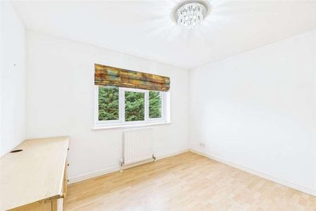 Heynes Green, Maidenhead, Berkshire, SL6 - Photo 4