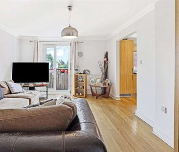 Epping Road, Ongar, CM5 - Photo 1