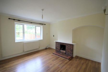 2 bedroom semi-detached house to rent - Photo 2