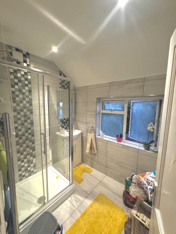 Room in a Shared House, Hendon Way, NW4 - Photo 3