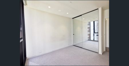 Stunning 2 bedroom apartment in heart of South Yarra - Photo 5