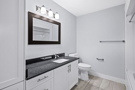 76 Place Apartments - 2 Bedroom - Photo 3