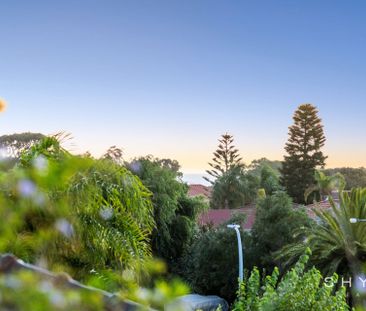 Beautiful Family Home in Mindarie - Photo 3