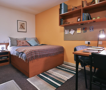 1 bedroom in a flat share to rent - Photo 3