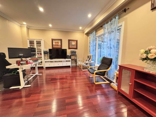 For Lease - 4273 Pheasant Run Unit# Main, Mississauga, Ontario - Photo 1