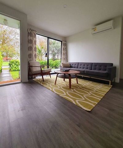 BRAND NEW LISTING: Cool 2 bedroom unit with garden - Photo 5