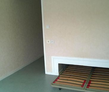 Location Appartement 1 pièce 18m² POITIERS 86000 - Photo 1