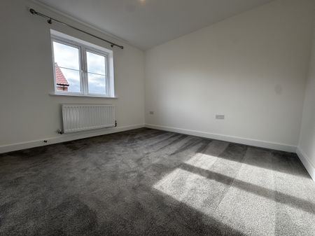 Covenham Drive, Grantham - Photo 3