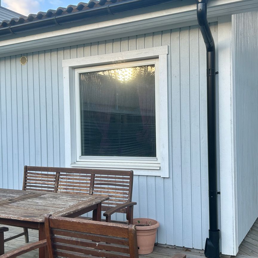 Ensittarvägen, Järfälla - Photo 1