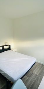 Location Appartement 3 pièces 57m² MONT ST AIGNAN 76130 - Photo 4