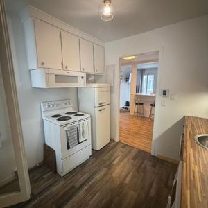 4 1/2 meublé vieux Québec - Photo 2