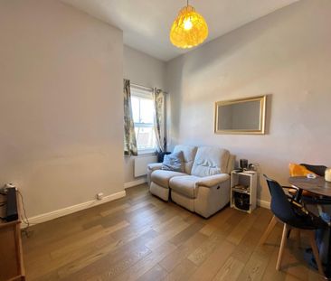 1 bedroom Flat To Let Total Size: 431 SQ FT - Photo 3