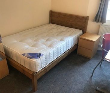 Cowley Road, Oxford, Oxford - Photo 5