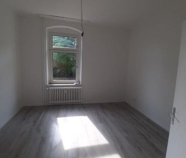 Sehr schöne 3 Zimmer Wohnung in Duisburg zu vermieten!!! - Foto 3