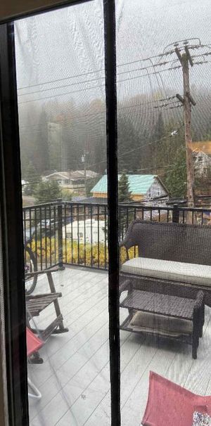 Grand 5 ½ lumineux à Sainte-Marguerite-du-Lac-Masson - Photo 1